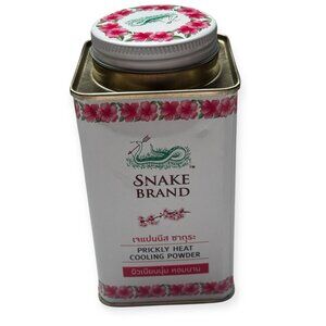 PRICKLY HEAT COOLING POWDER  SOFT&SMOOTH  JAPANESE SAKURA   140 GRAM